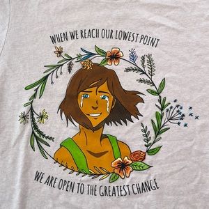 Legend of Korra shirt Airbender Nickelodeon Teen small